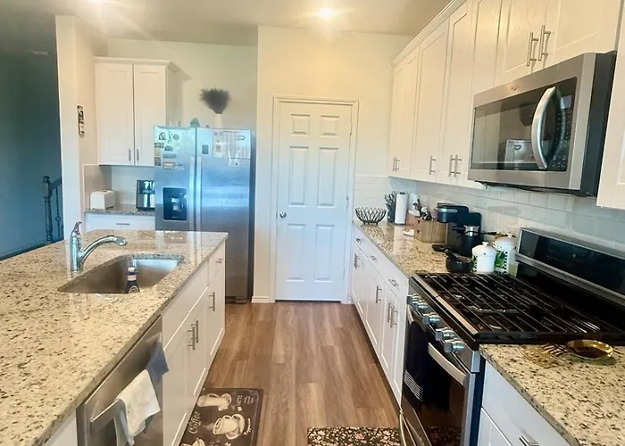 Away From Entire House * Fort Worth